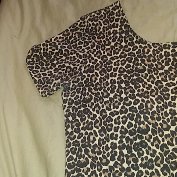 Crop top - Picture 2 of 2